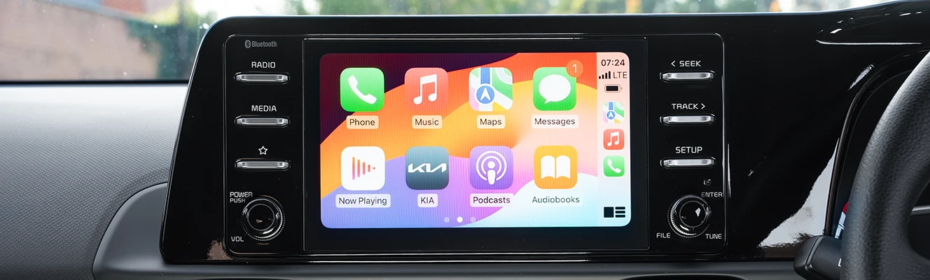 8-inch touch screen infotainment_