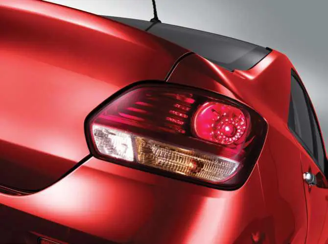 Kia Pegas rear lights