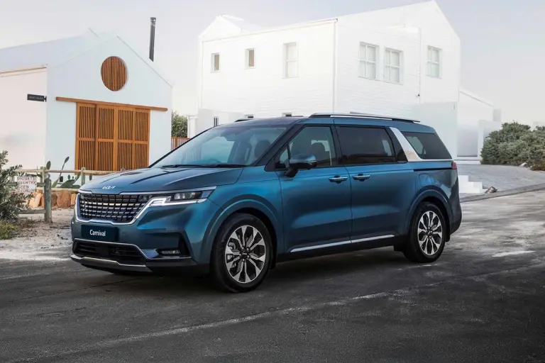 Kia Carnival (9)