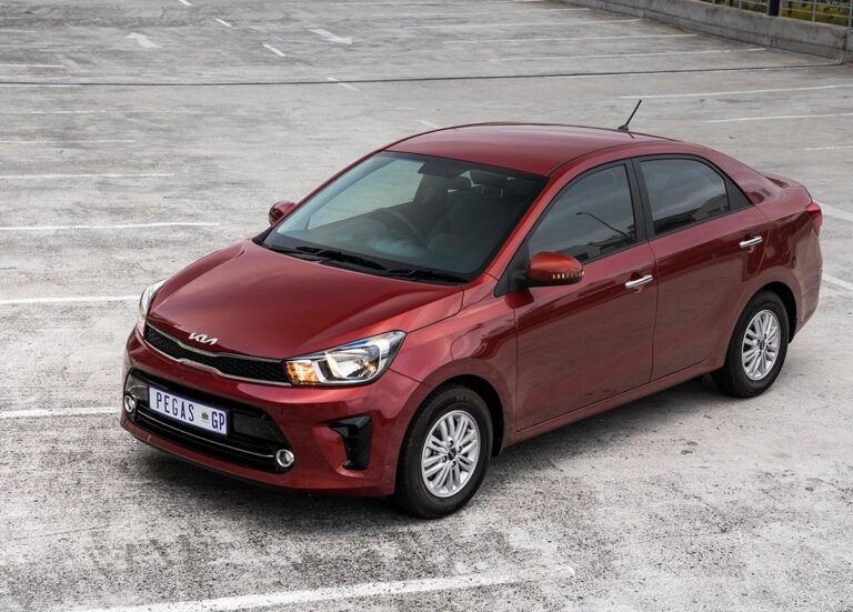 Kia Pegas (8)