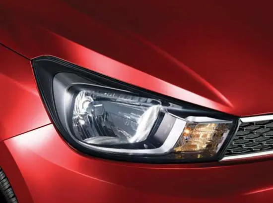 Kia Pegas Headlamps