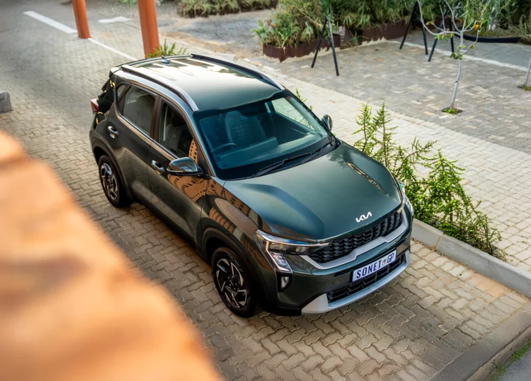 kia Sonet (8)