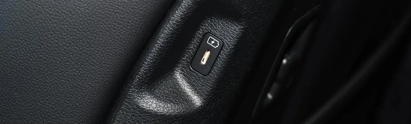 rear-charging-usb
