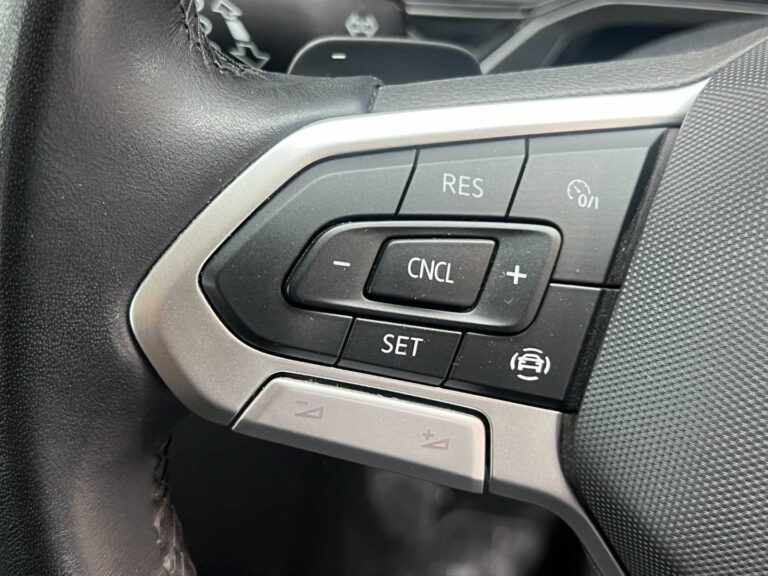 2025 VOLKSWAGEN POLO 1