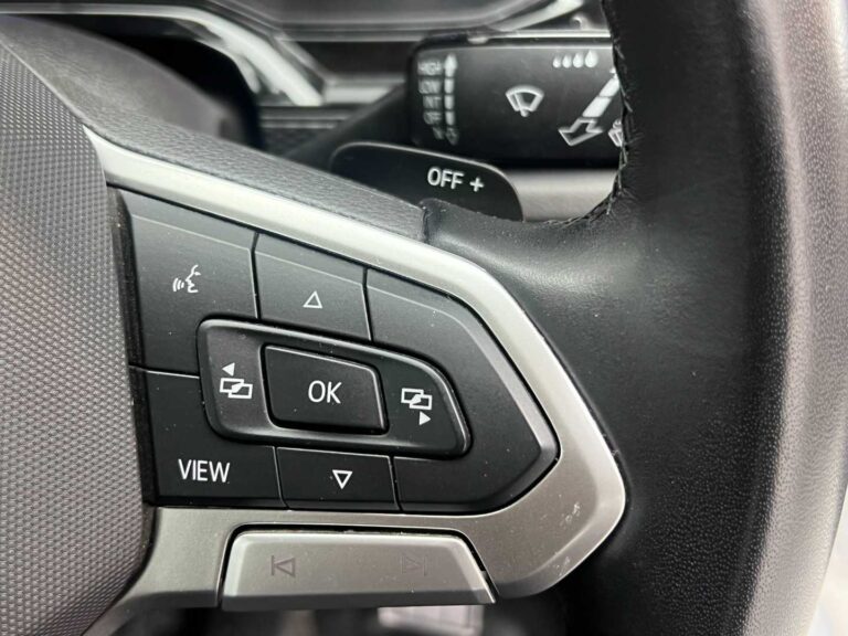 2025 VOLKSWAGEN POLO 1