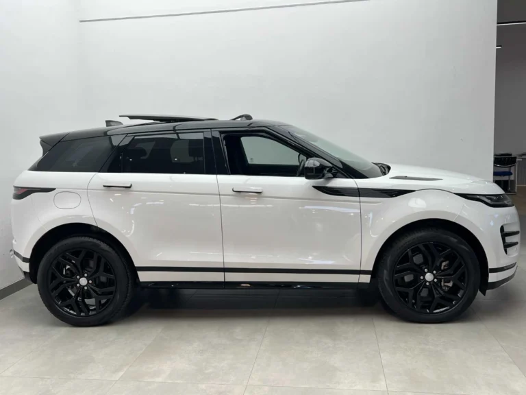 2022 LAND ROVER EVOQUE 2