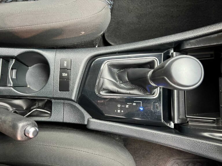 2024 TOYOTA COROLLA QUEST PLUS 1