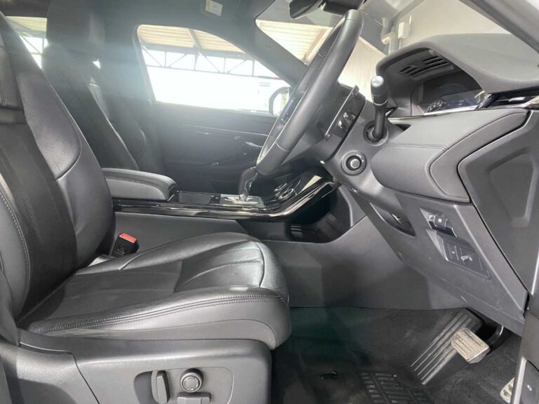 2022 LAND ROVER EVOQUE 2