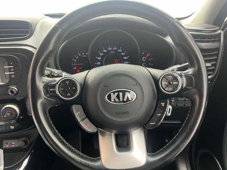 2019 KIA SOUL 1