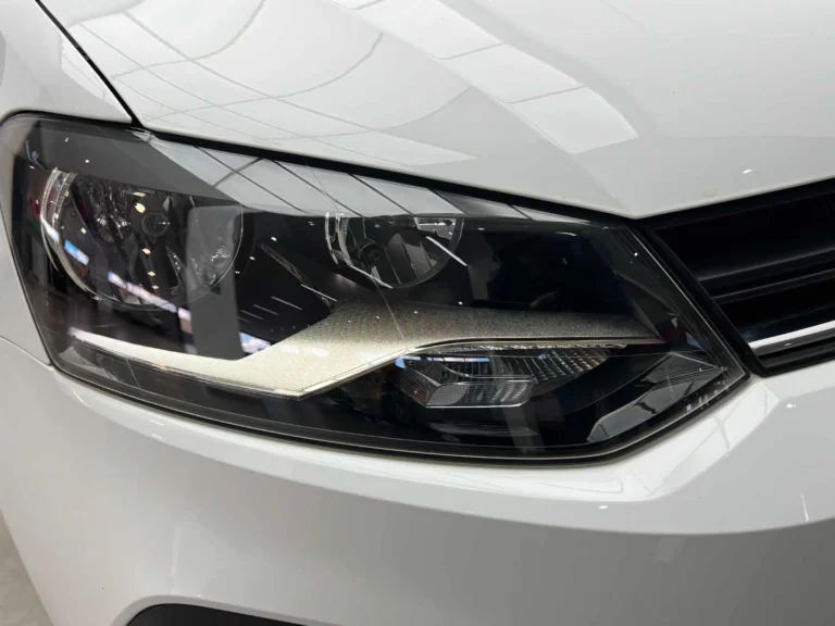 2025 VOLKSWAGEN POLO VIVO 1