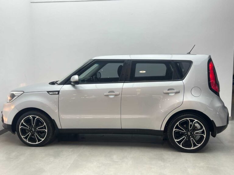 2019 KIA SOUL 1