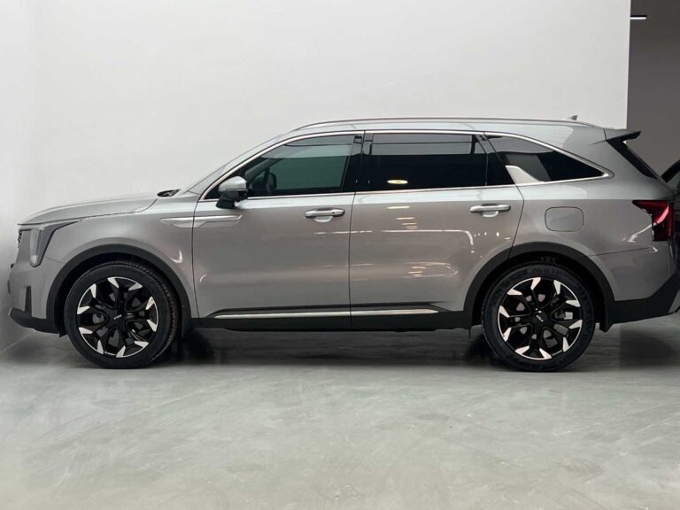 2025 KIA SORENTO 2