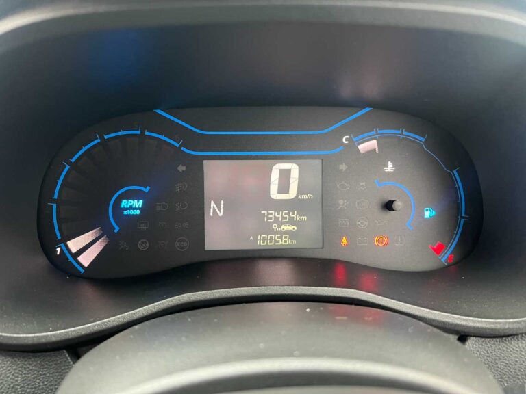 2024 RENAULT KWID 1