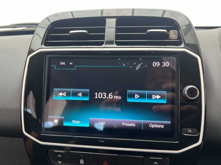 2024 RENAULT KWID 1