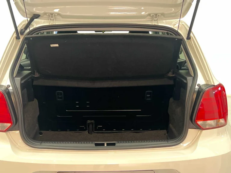 2023 Volkswagen POLO VIVO 1