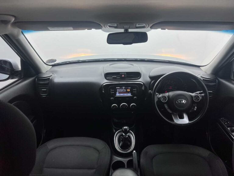2019 KIA SOUL 1
