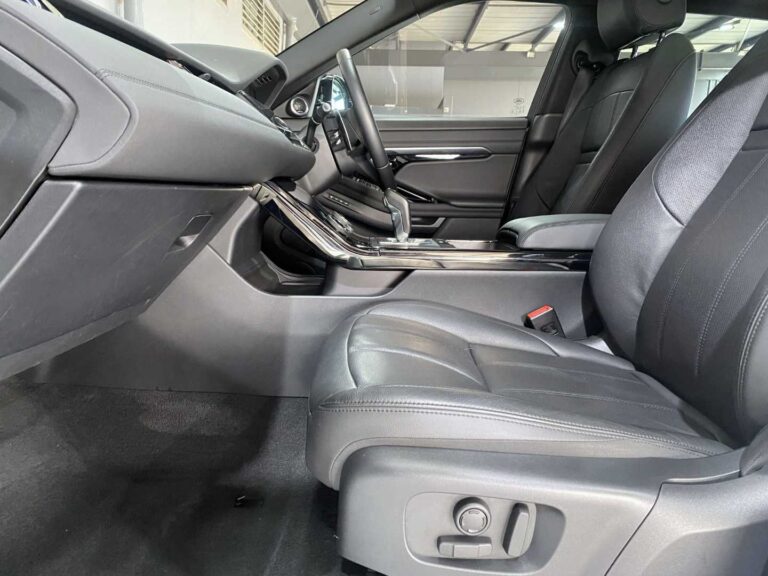 2022 LAND ROVER EVOQUE 2