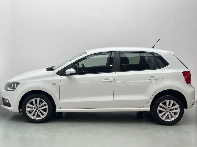 2023 Volkswagen POLO VIVO 1