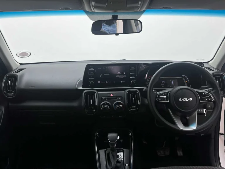 2024 KIA SONET 1