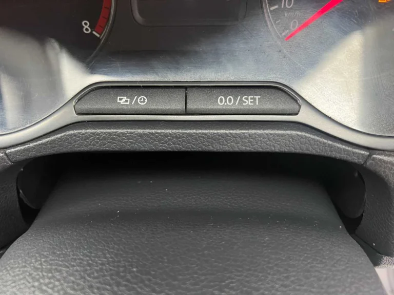 2023 Volkswagen POLO VIVO 1