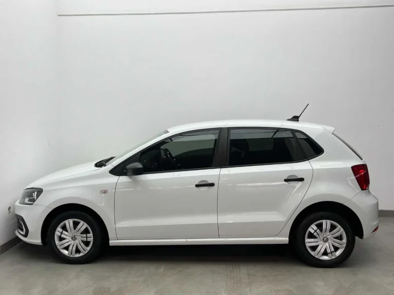 2025 VOLKSWAGEN POLO VIVO 1