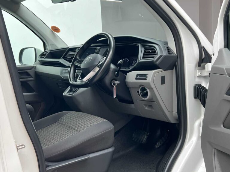 2025 VOLKSWAGEN T6.1 KOMBI 2