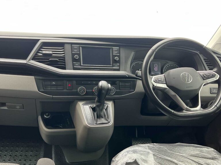 2025 VOLKSWAGEN T6.1 KOMBI 2