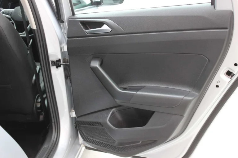 2025 VOLKSWAGEN POLO 1