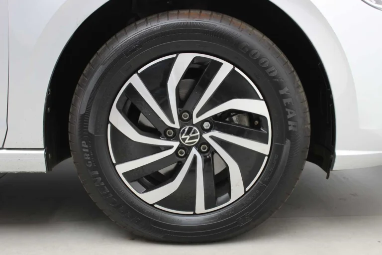 2025 VOLKSWAGEN POLO 1