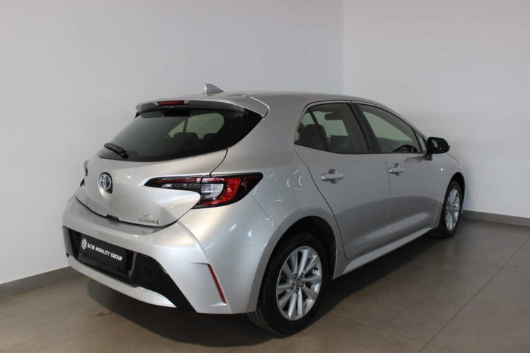 2025 TOYOTA COROLLA 1