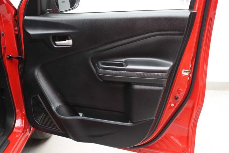 2024 TOYOTA VITZ 1
