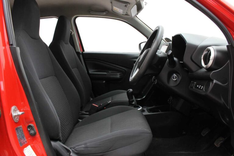2024 TOYOTA VITZ 1