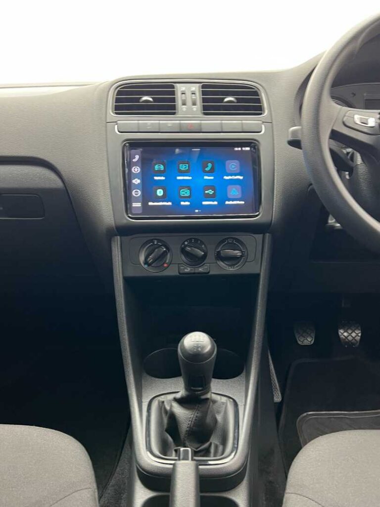 2025 VOLKSWAGEN POLO VIVO 1