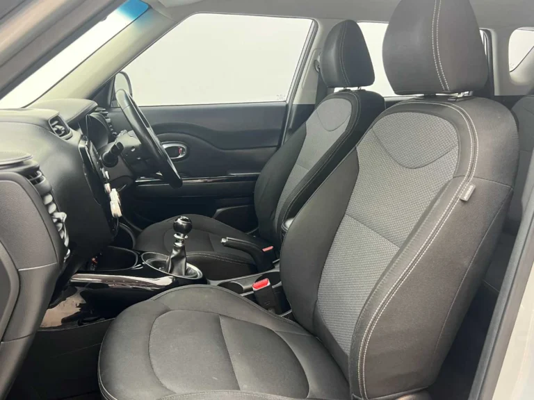 2019 KIA SOUL 1