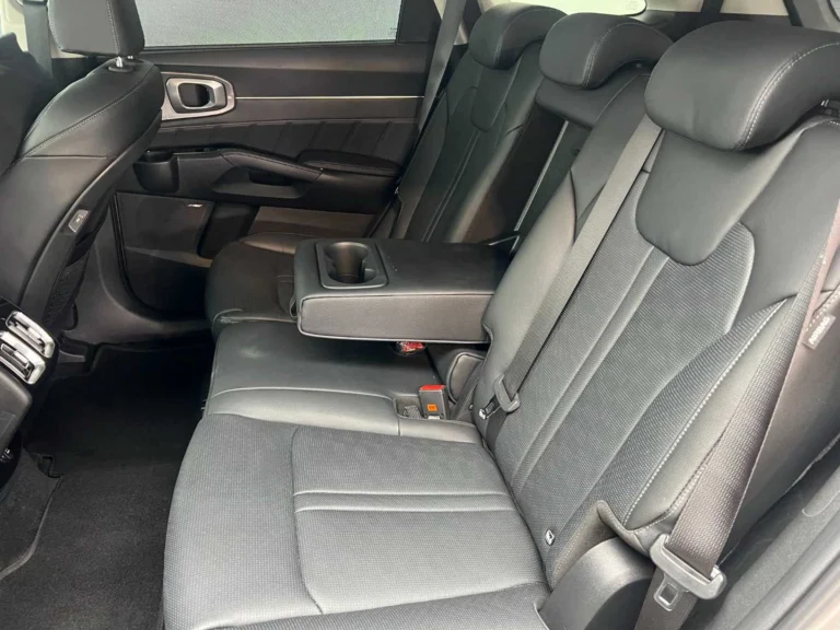 2025 KIA SORENTO 2