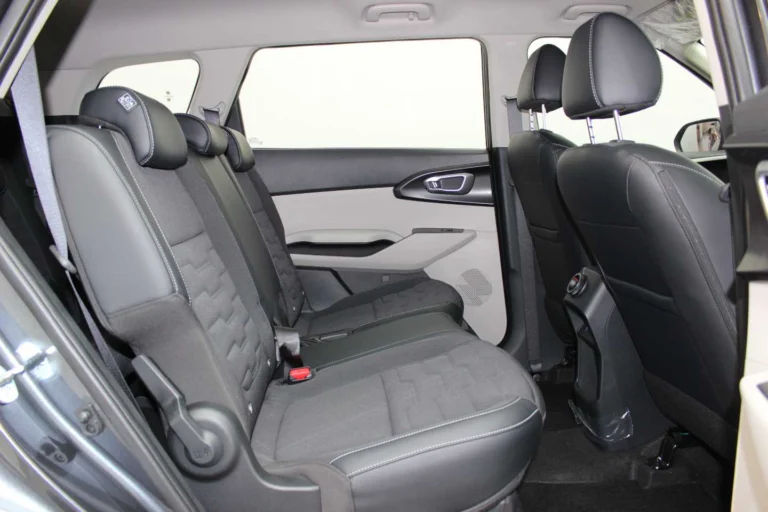 2026 KIA CARENS 1