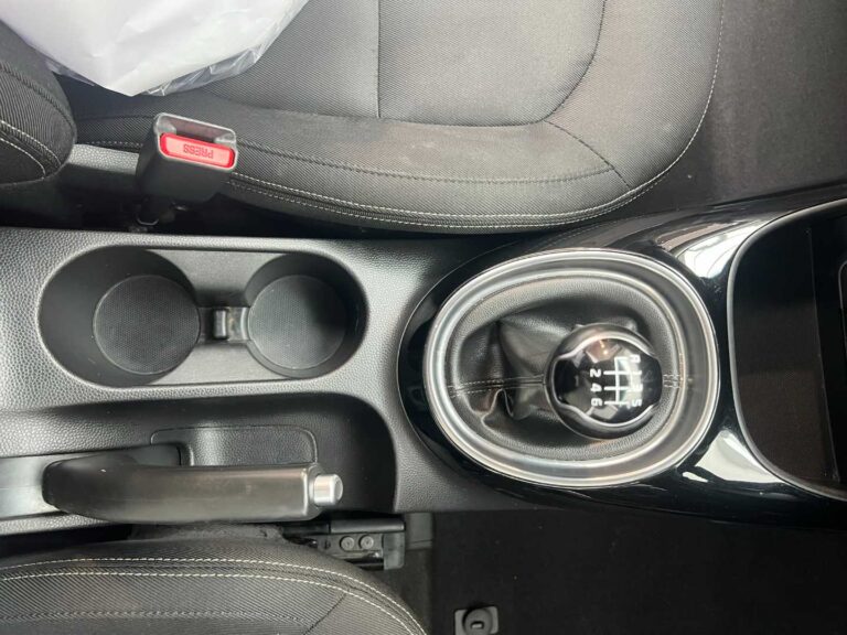 2019 KIA SOUL 1