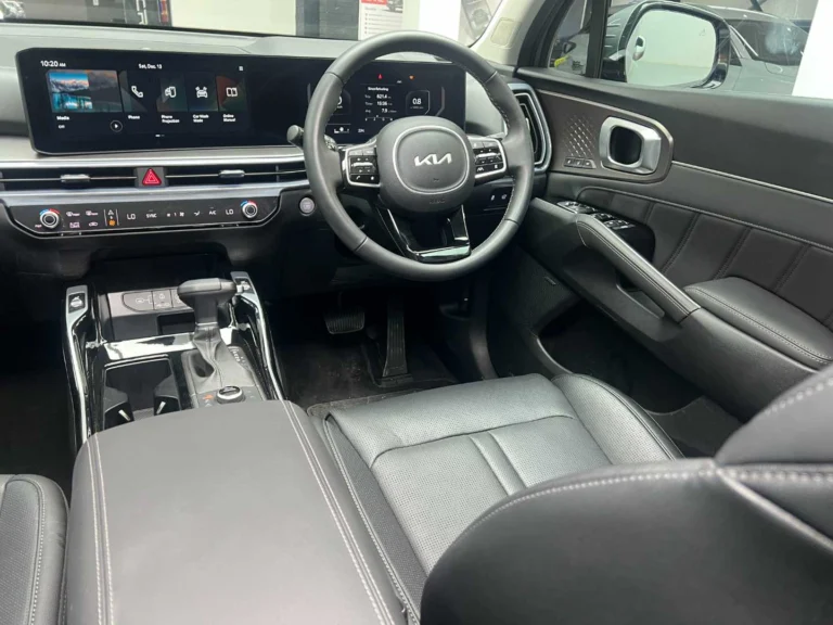 2025 KIA SORENTO 2