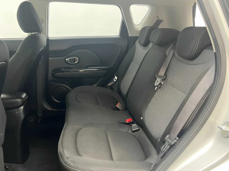 2019 KIA SOUL 1