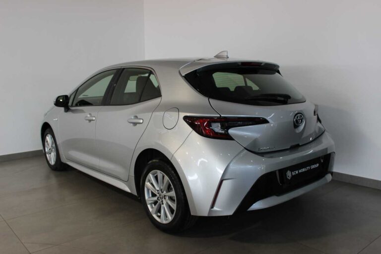2025 TOYOTA COROLLA 1
