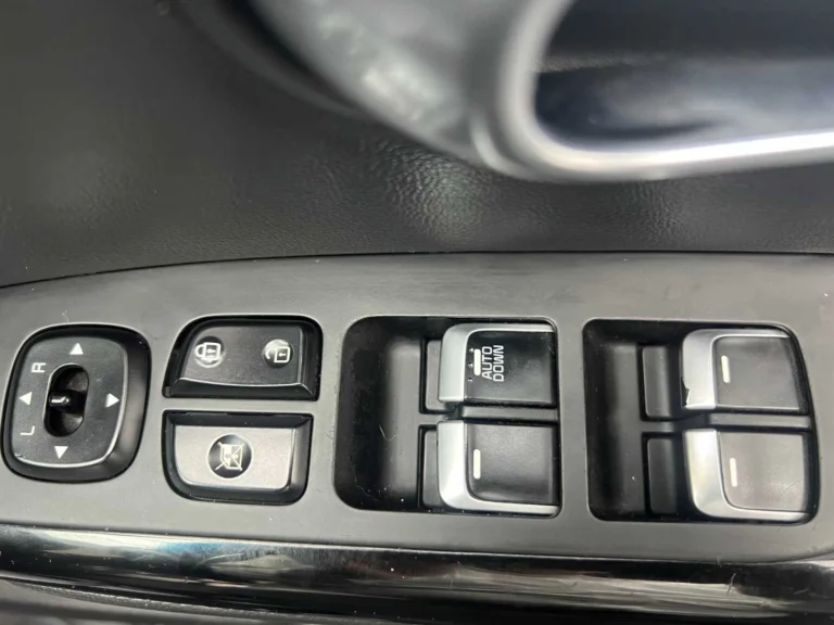 2019 KIA SOUL 1